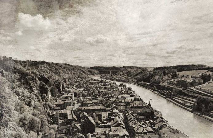embankment-of-the-river-meuse-in-the-belgian-city-2026-01-09-13-37-08-utc