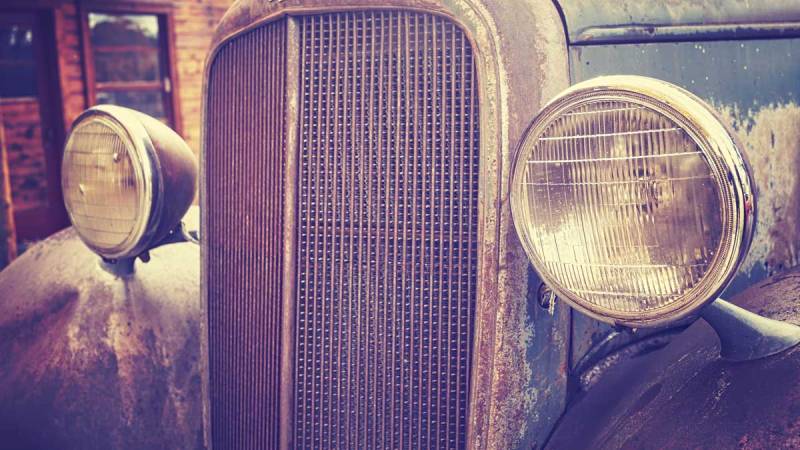 color-toned-close-up-picture-of-an-old-rusty-car-h-2026-03-19-02-22-52-utc