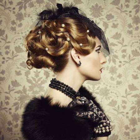 retro-portrait-of-beautiful-woman-vintage-style-2026-03-24-08-48-42-utc