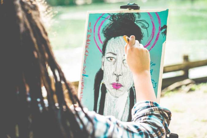 artist-girl-painting-self-portrait-in-city-park-ou-2026-03-26-03-58-59-utc