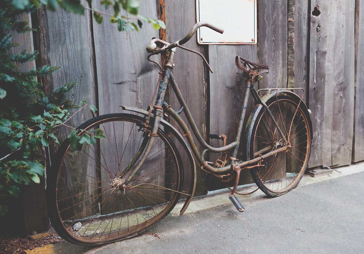 old-rusted-bicycle-2026-03-09-06-33-13-utc