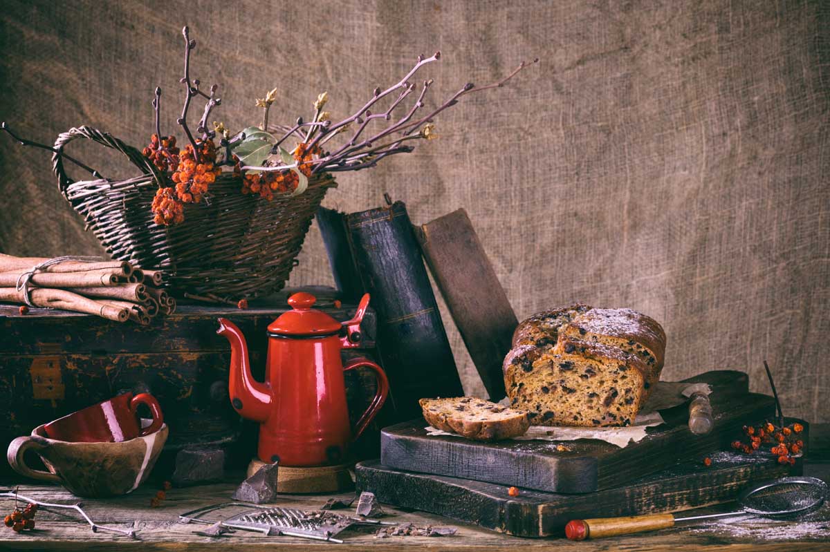 pumpkin-pie-with-chocolate-autumn-still-life-hom-2026-01-05-00-44-11-utc
